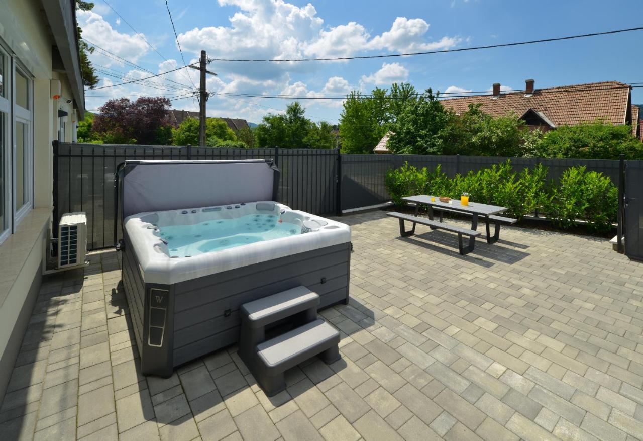 Deluxe Apartman Visegrad Exterior photo